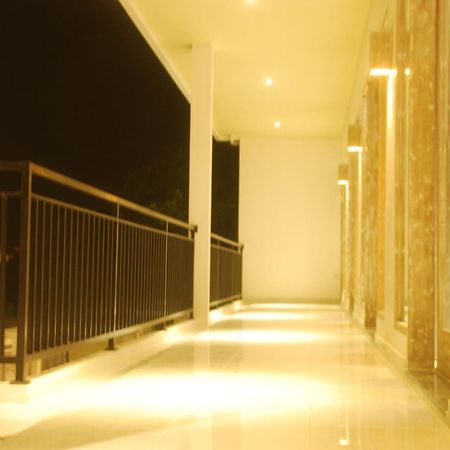 Sugiras Living Hotel Denpasar  Room photo